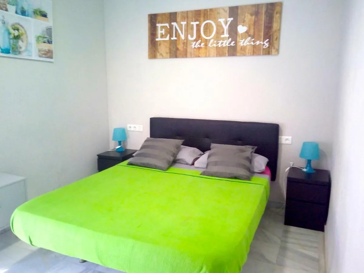 Enjoy Apart Centro Y Playa Frailes Appartamento Málaga Spagna