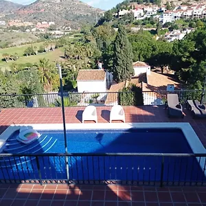 En Con Piscina Apartamento